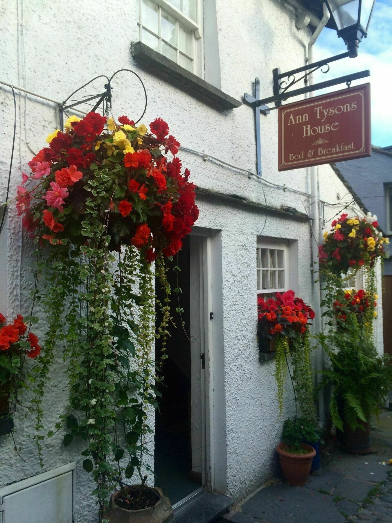 Ann Tysons House Hotel Ambleside Bagian luar foto