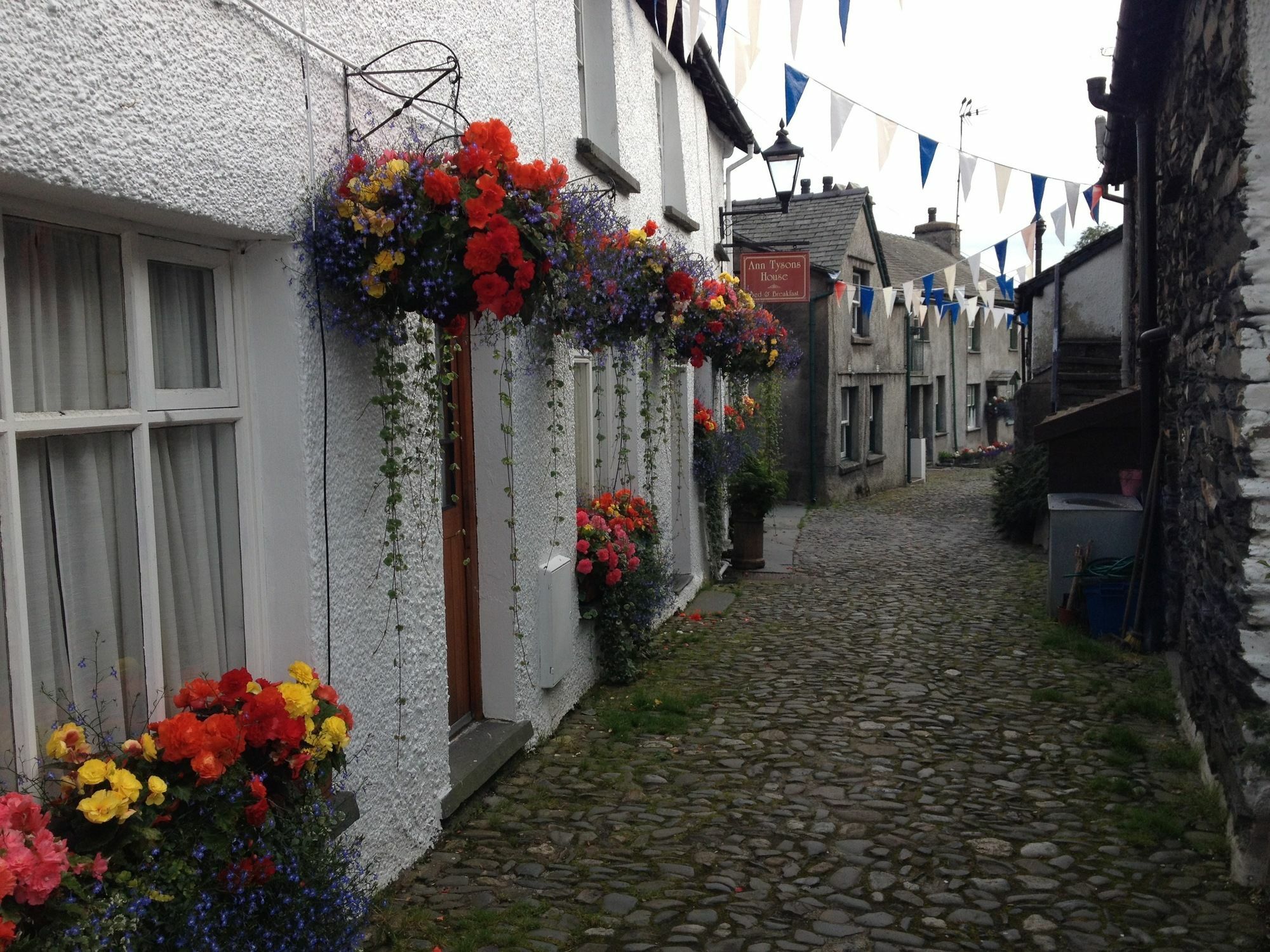 Ann Tysons House Hotel Ambleside Bagian luar foto